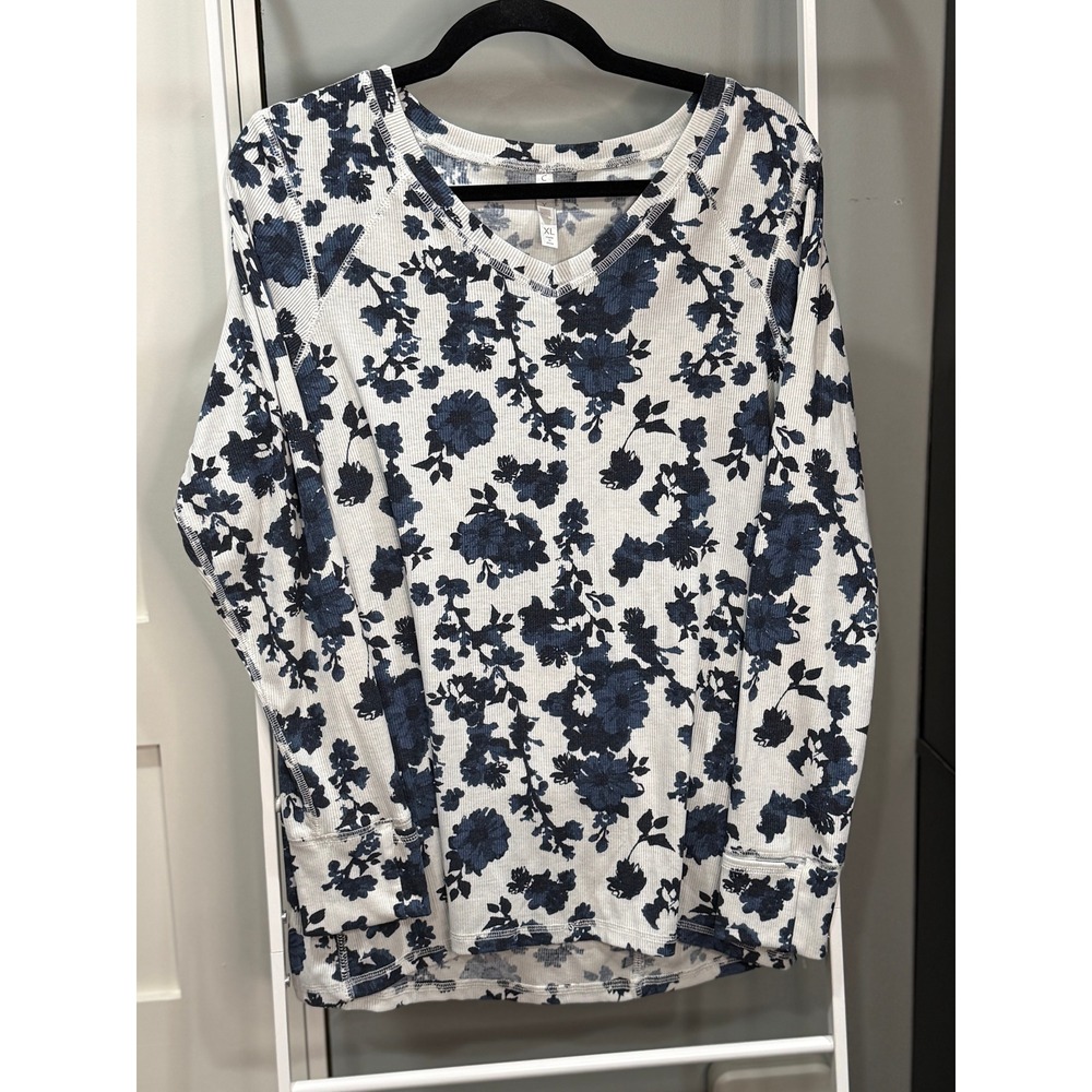 LuLaRoe Cozy XL Hazel Floral Waffle Knit Thermal Top Navy Blue Cream Cottagecore